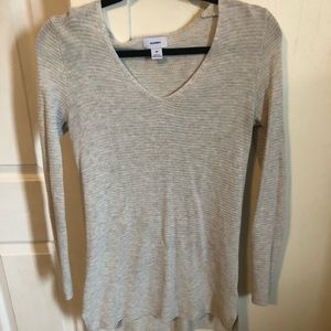 Cream v neck sweater